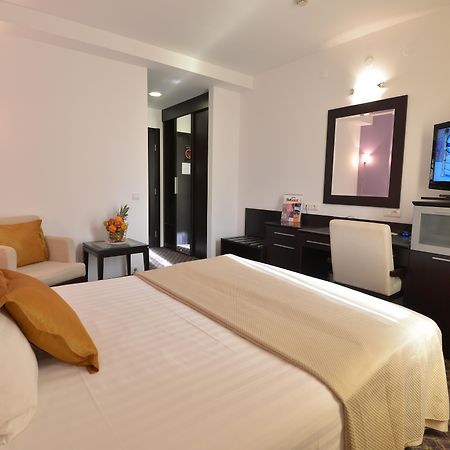 Hotel Sumadija Beograd Bagian luar foto