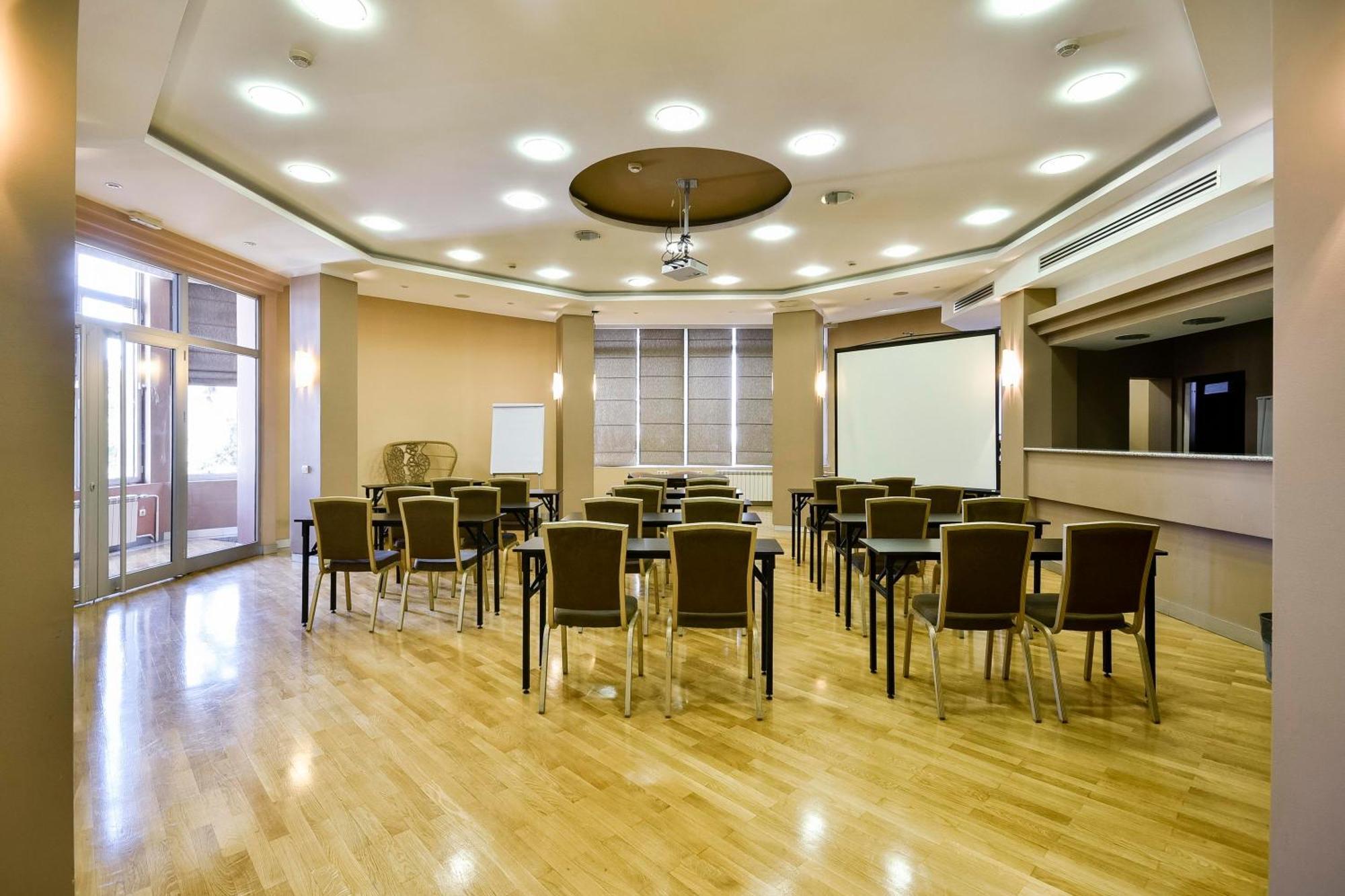 Hotel Sumadija Beograd Bagian luar foto
